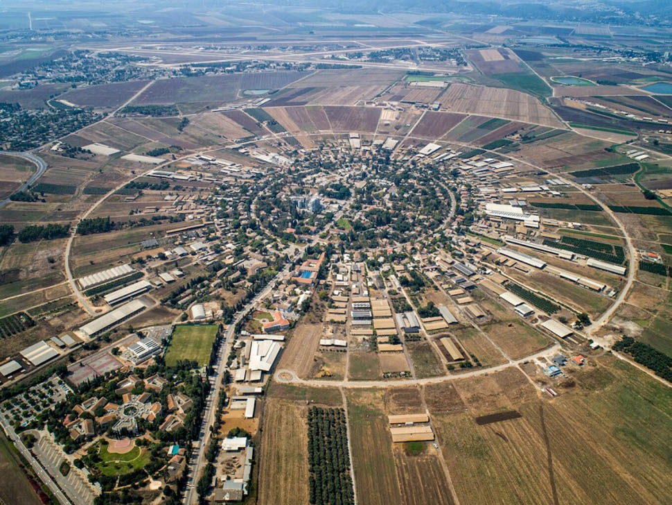 kibbutz