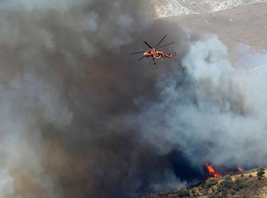 Ρέθυμνο: Συνεχίζεται η μάχη με τις φλόγες