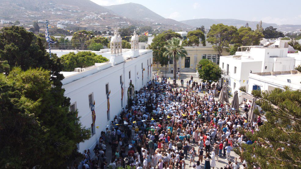 Πώς γιορτάζει η Ελλάδα τον Δεκαπενταύγουστο