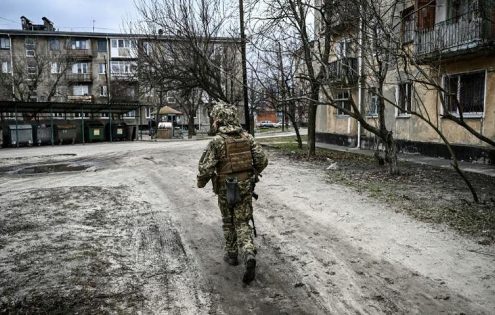 Greeks Evacuate Ukraine’s Mariupol As Russian Troops Encircle City ...