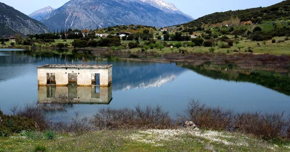 Στερεύει ο Μόρνος από νερό | Lykavitos.gr